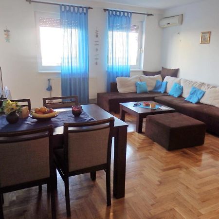 Apartment Erika 2 Нови-Сад Экстерьер фото