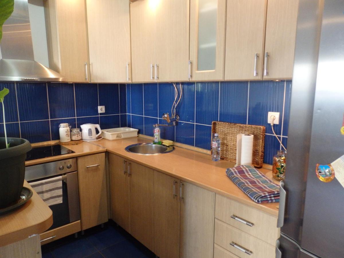 Apartment Erika 2 Нови-Сад Экстерьер фото