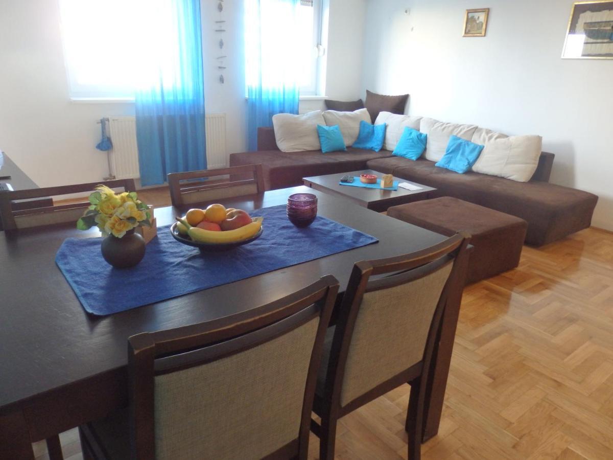 Apartment Erika 2 Нови-Сад Экстерьер фото