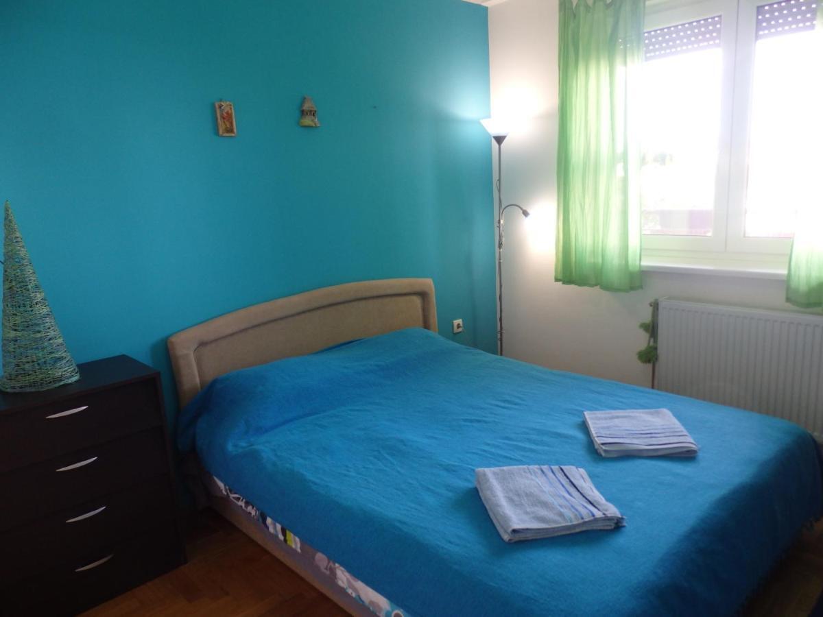 Apartment Erika 2 Нови-Сад Экстерьер фото